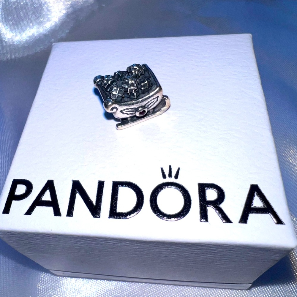 Pandora Authentic Charm - Santa’s Sleigh